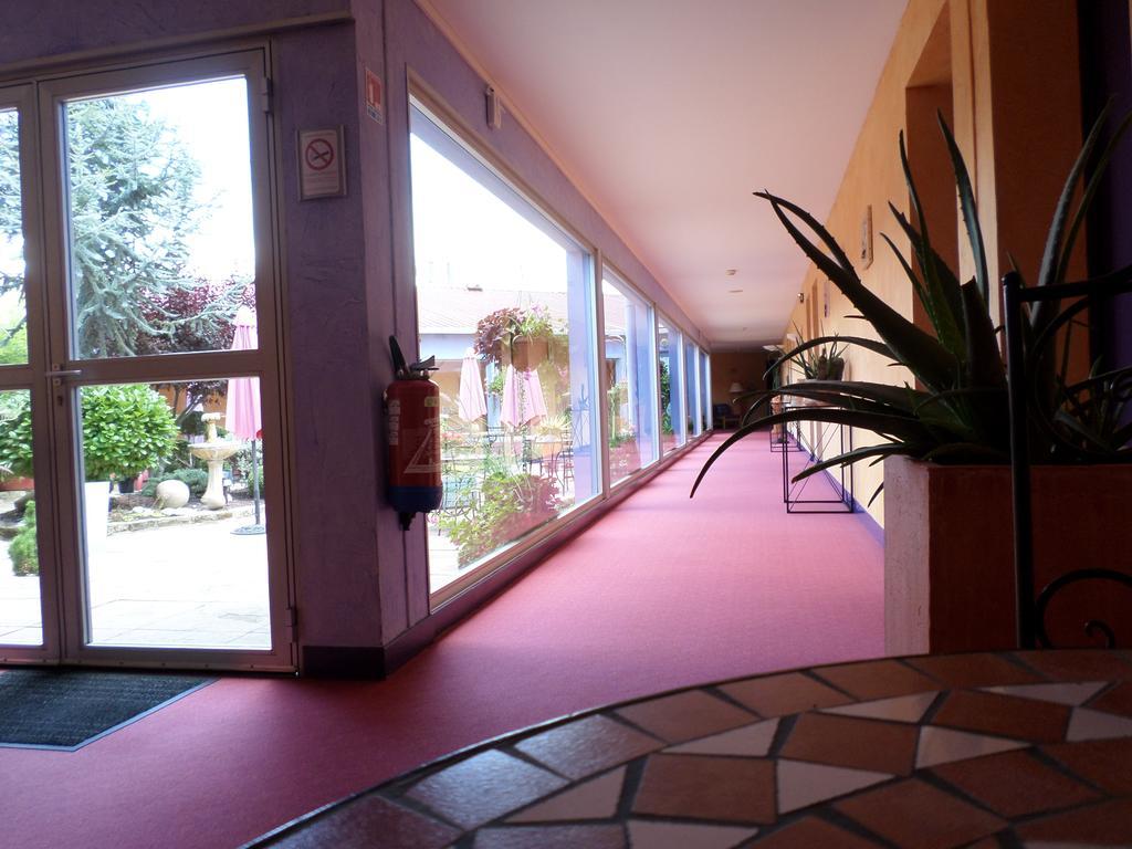 Logis Hotel Atrium Epinal Golbey Chavelot Exterior photo